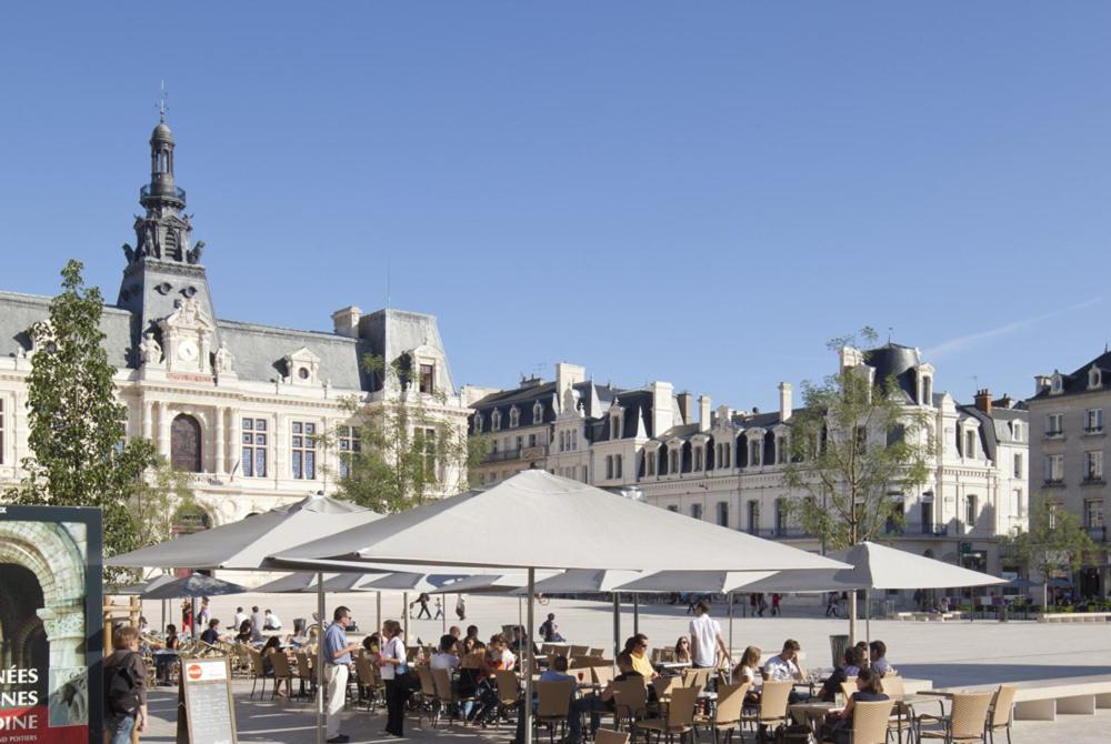 Proche Gare Et Centre-Ville De Poitiers Emplacement Ideal ポアティエ エクステリア 写真